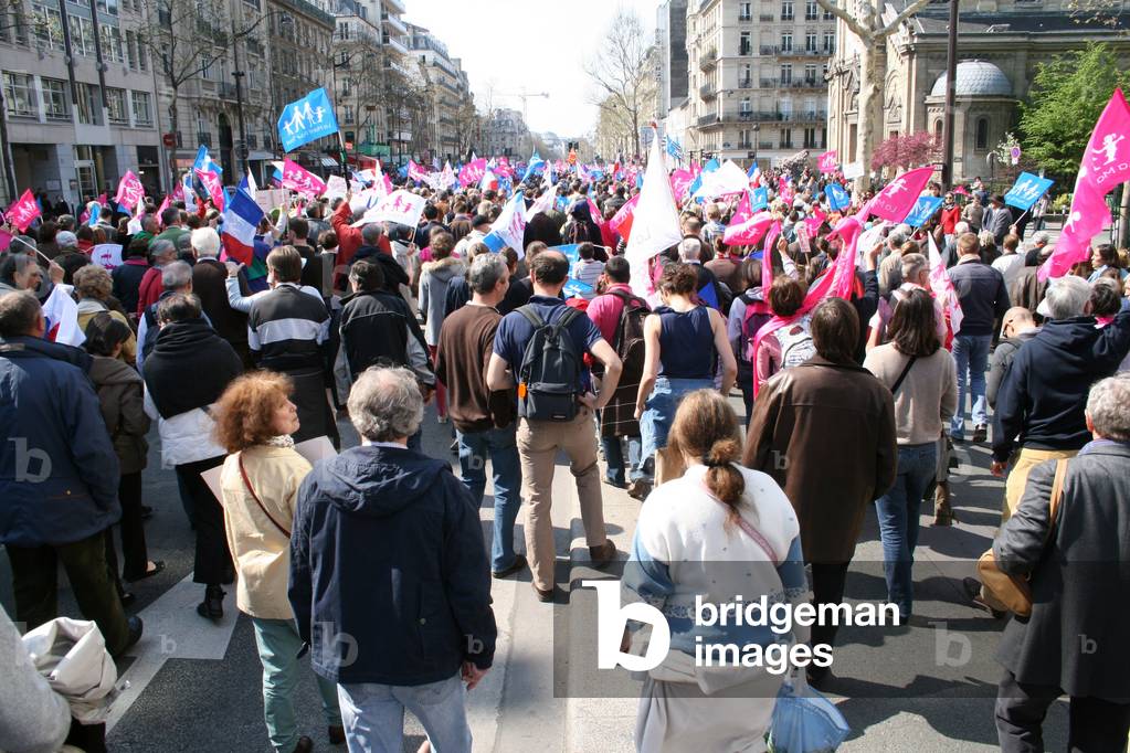 Demand For All Society (photo)