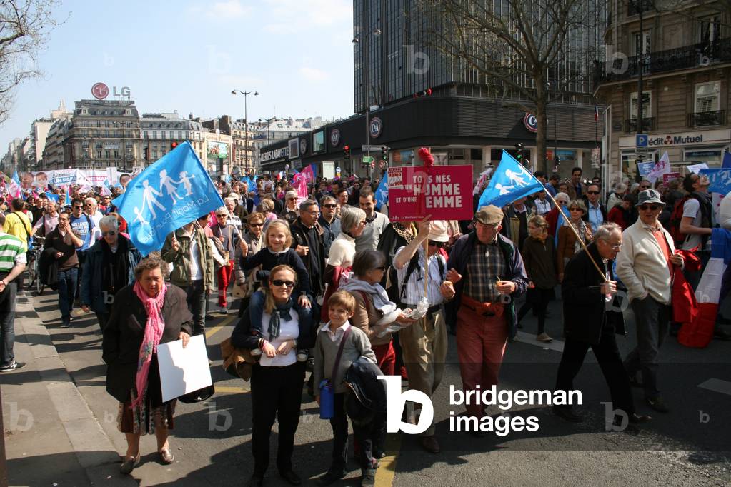 Demand For All Society (photo)