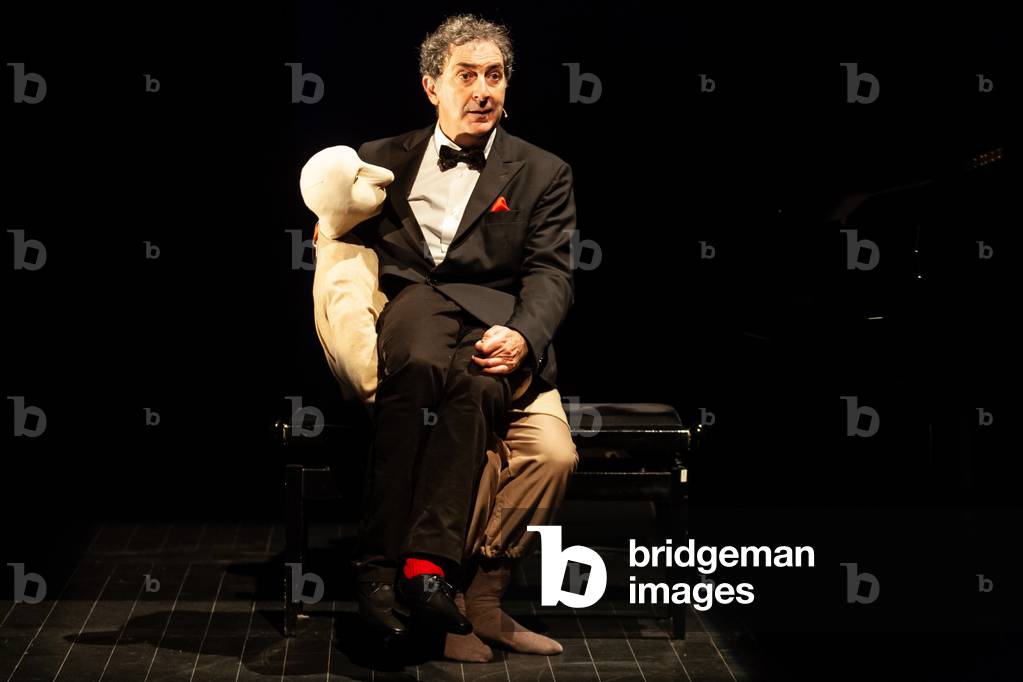 I have doubts at the theatre of the Roundabout 2018