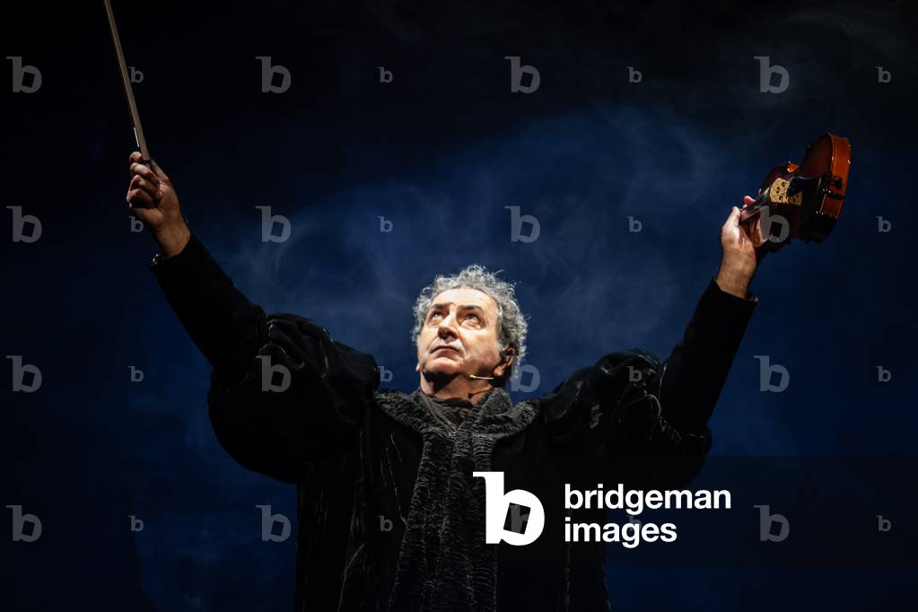 I have doubts at the theatre of the Roundabout 2018