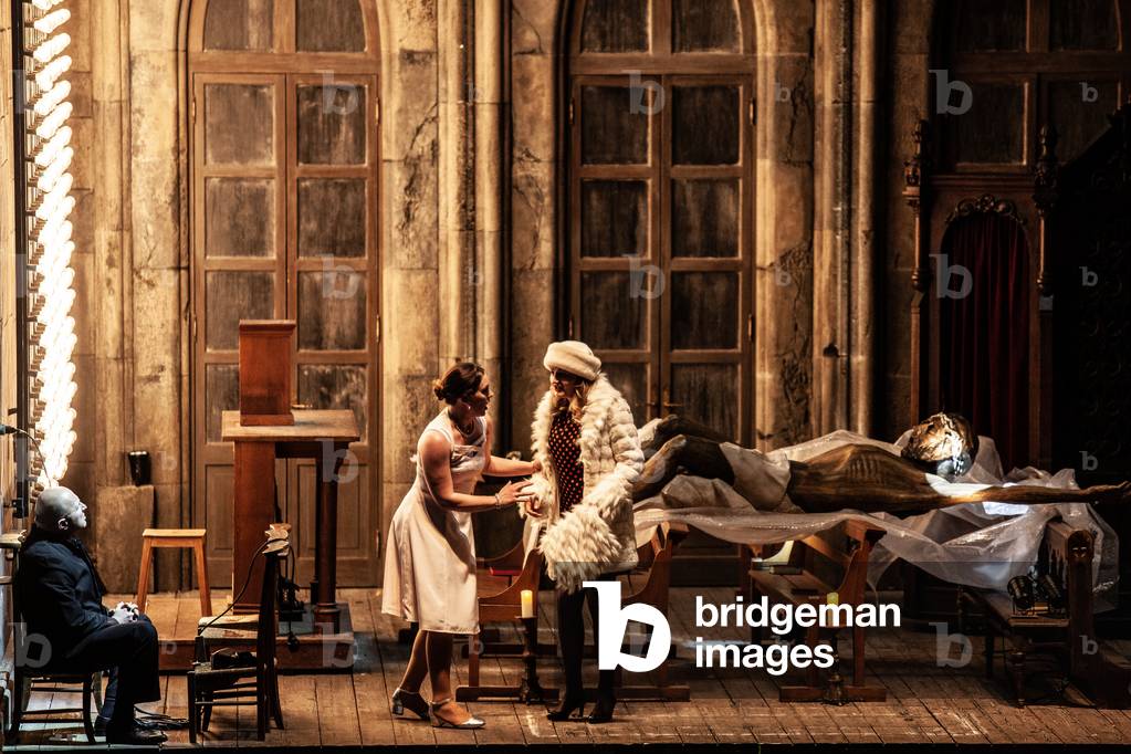 The enchanting, by piotr Illitch Tchaikovsky