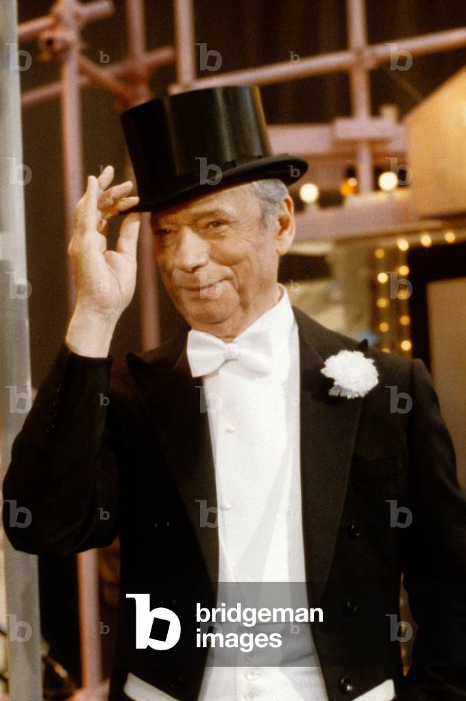 Three seats for the 26 THREE PLACES FOR THE 26TH by Jacques Demy with Yves Montand, 1988.