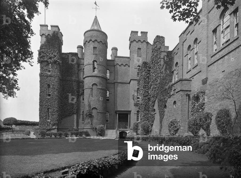 Image of Vanbrugh Castle, Greenwich, from 'The Country Houses of Sir