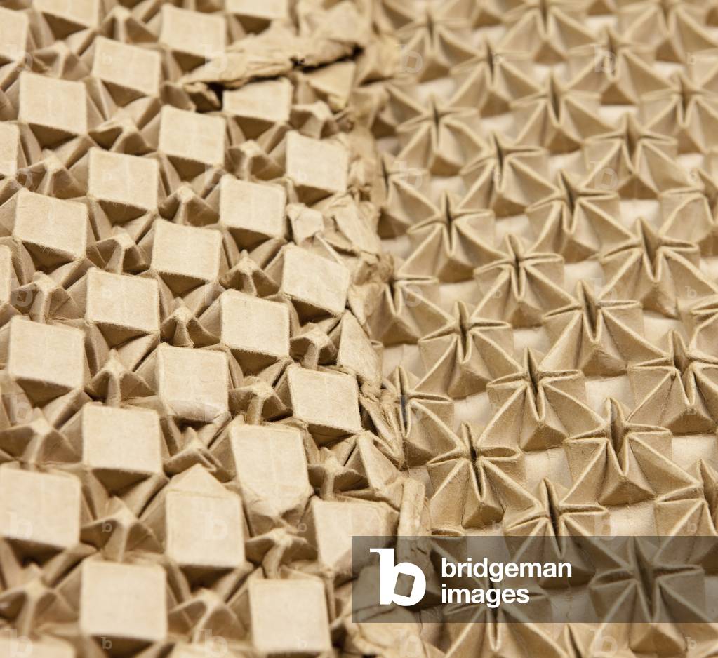 Work of Gérard Lognon, pleat maker for over four generations (photo)