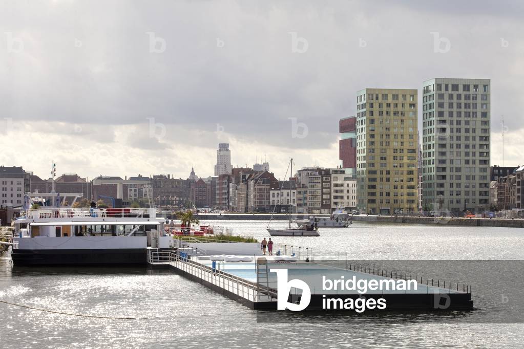 Badboot, designed by Sculp(IT), Antwerp, Belgium (photo)