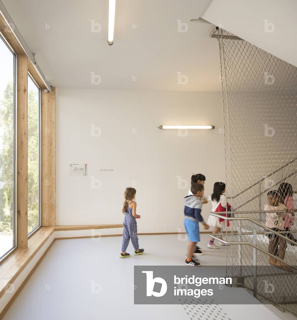 Groupe scolaire, Armand Nouvet architect, 2016, Rue de Torcy, Paris 18, France (photo)