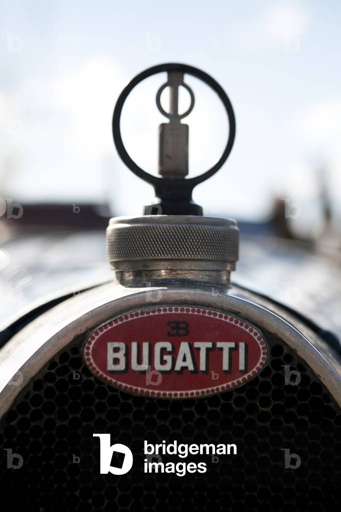 Radiator cap, Bugatti old car (photo)