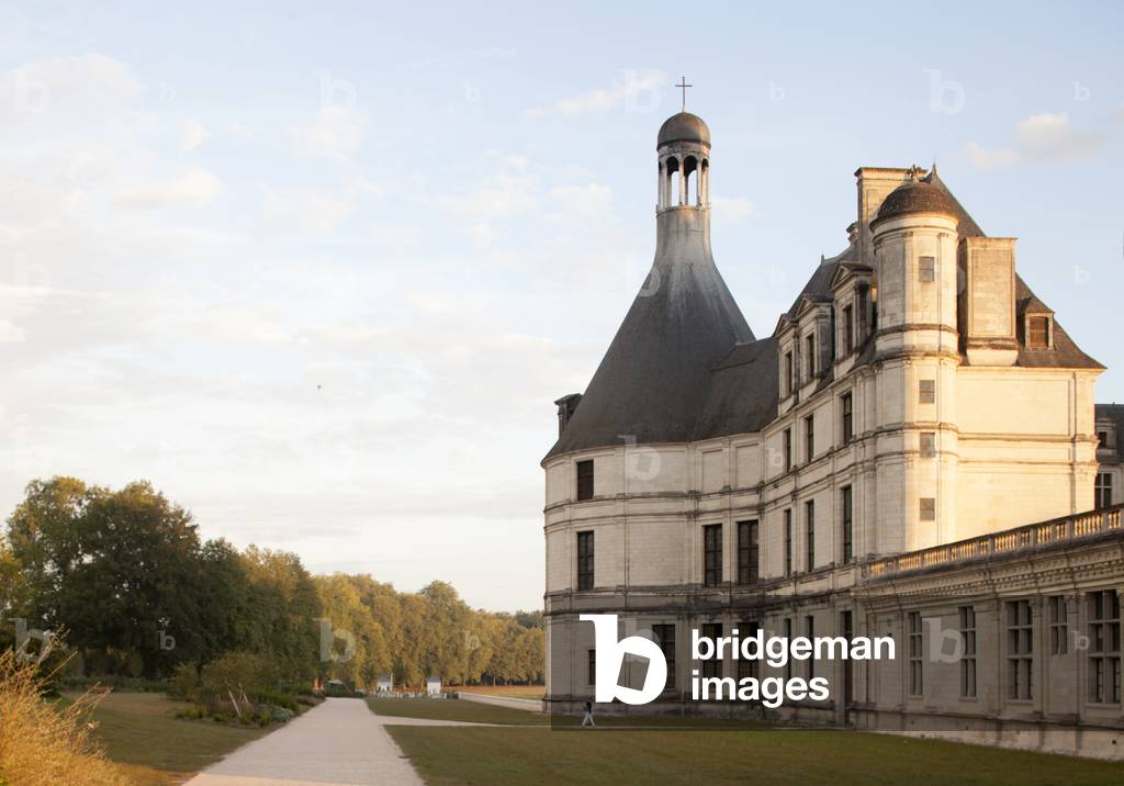 The Royal Chateau de Chambord, Chambord, France (photo)