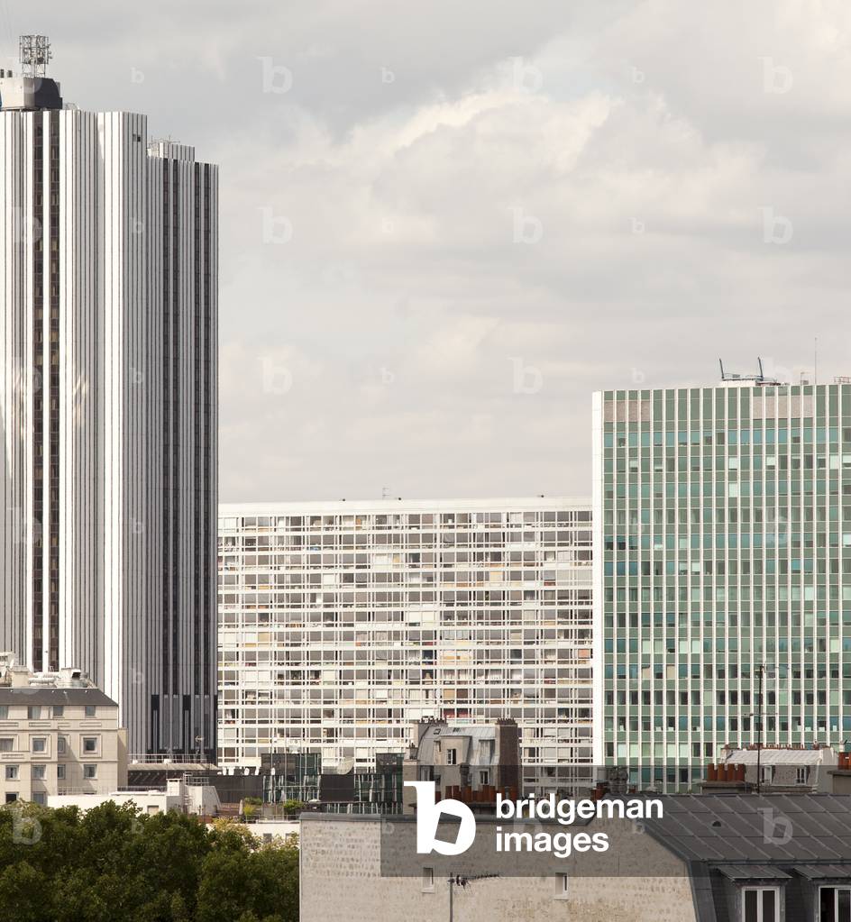 Hotel Pullman and Immeuble Mouchotte, Maine-Montparnasse, Paris, France (photo)