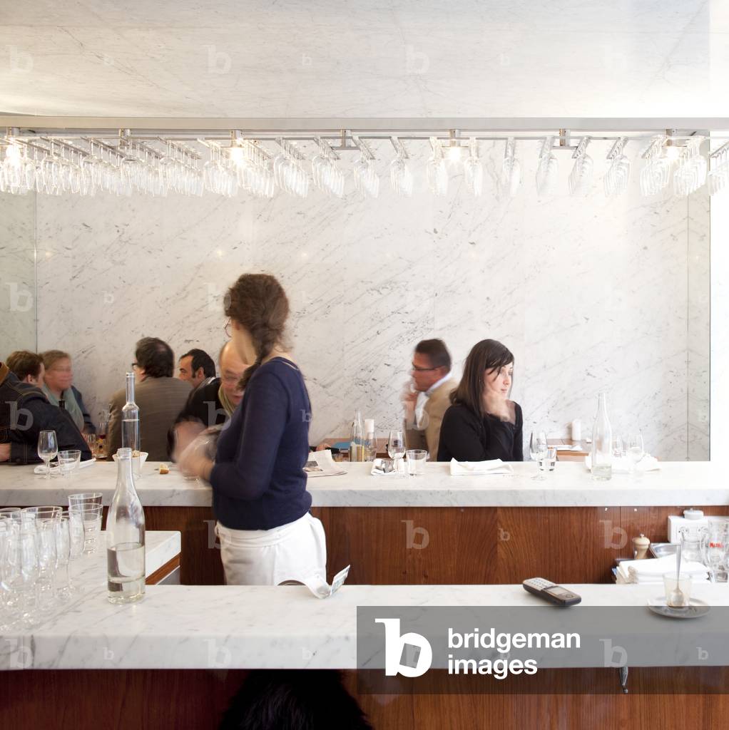 Le Dauphin restaurant, Paris, France (photo)