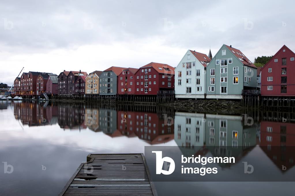 Nidelva river, Trondheim, Norway, 2010 (photo)