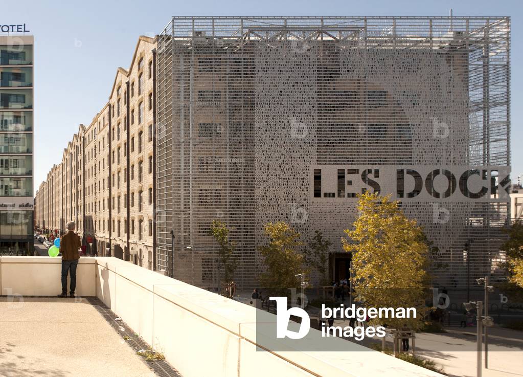 Les Docks. 5+1AA architects, 2015. La Joliette, Marseille, France. (photo)