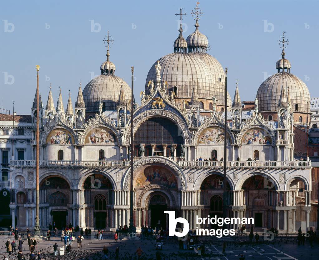 View of the Facade of St Mark's Basilica, Venice, Italy (photo)
