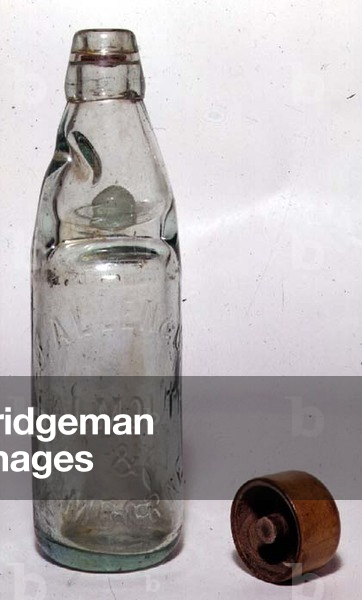 Cold mineral-water bottle with lettering