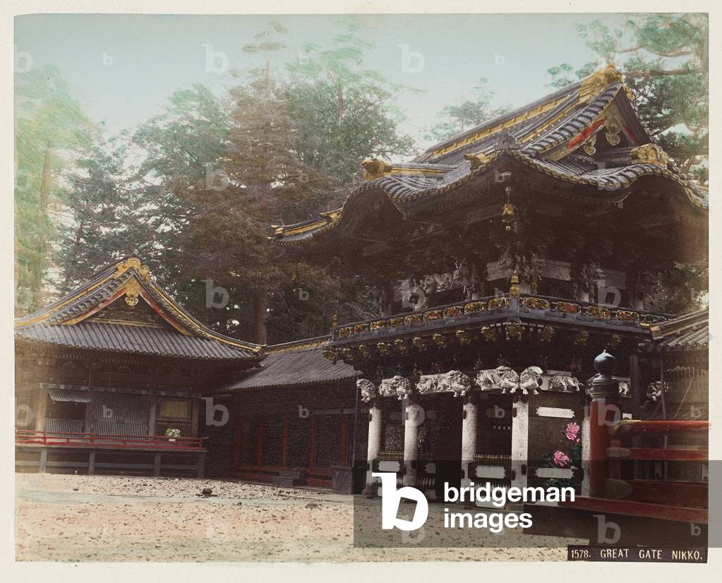 The Great Gate of Futarasan Shrine, Holy Place Shinto a Nikko - Great gate Nikko - Japan 1880-1910 - Hand coloured photo