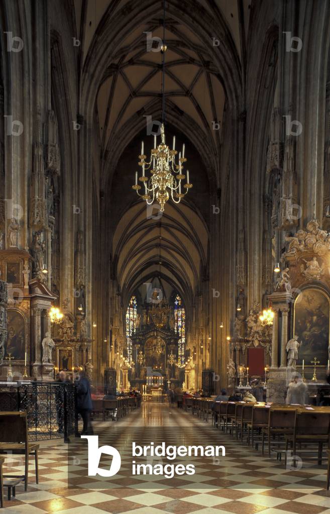 stephansdom inside, vienna, austria