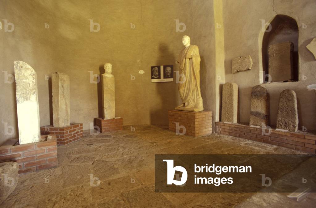 Parmenide statue, Velia archaeological park, Ascea, Campania, Italy