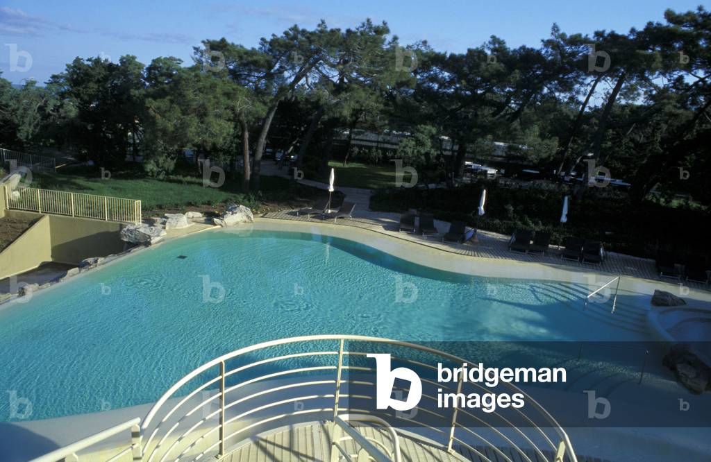 Outdoor swimming pool, Tombolo Talasso Resort, Marina di Castagneto Carducci, Tuscany, Italy