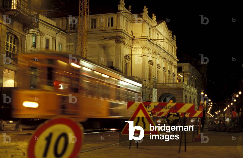 Tram in Piazza della Scala, Milan, The night tramlines, Lombardy, Italy