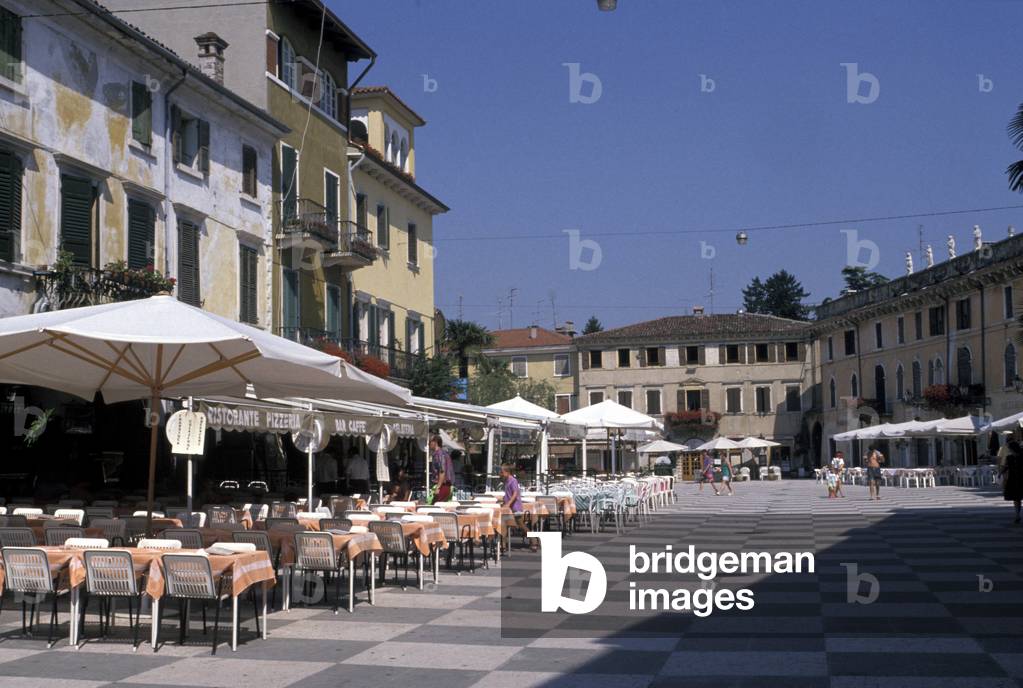 Square, Lazise, Veneto, Italy
