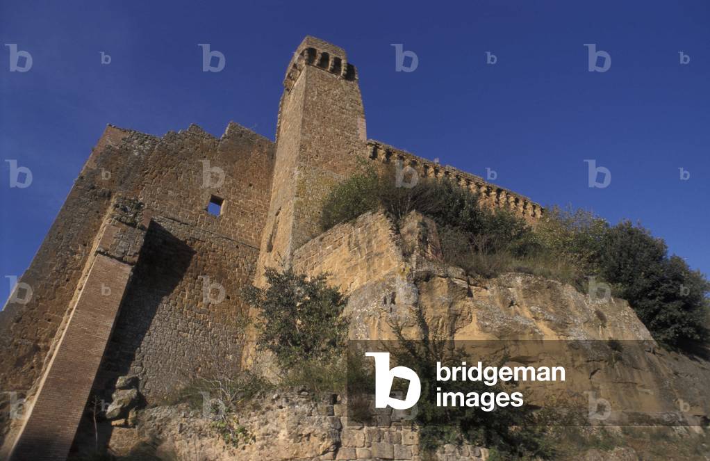 Rocca Aldobrandesca, Sovana, Archeotrekking in Tuscany, Italy