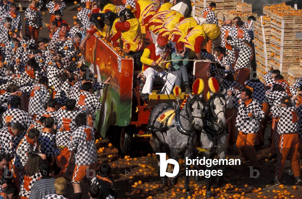 Kampf der Orangen, Traditioneller Karneval, Ivrea, Piemont, Italien