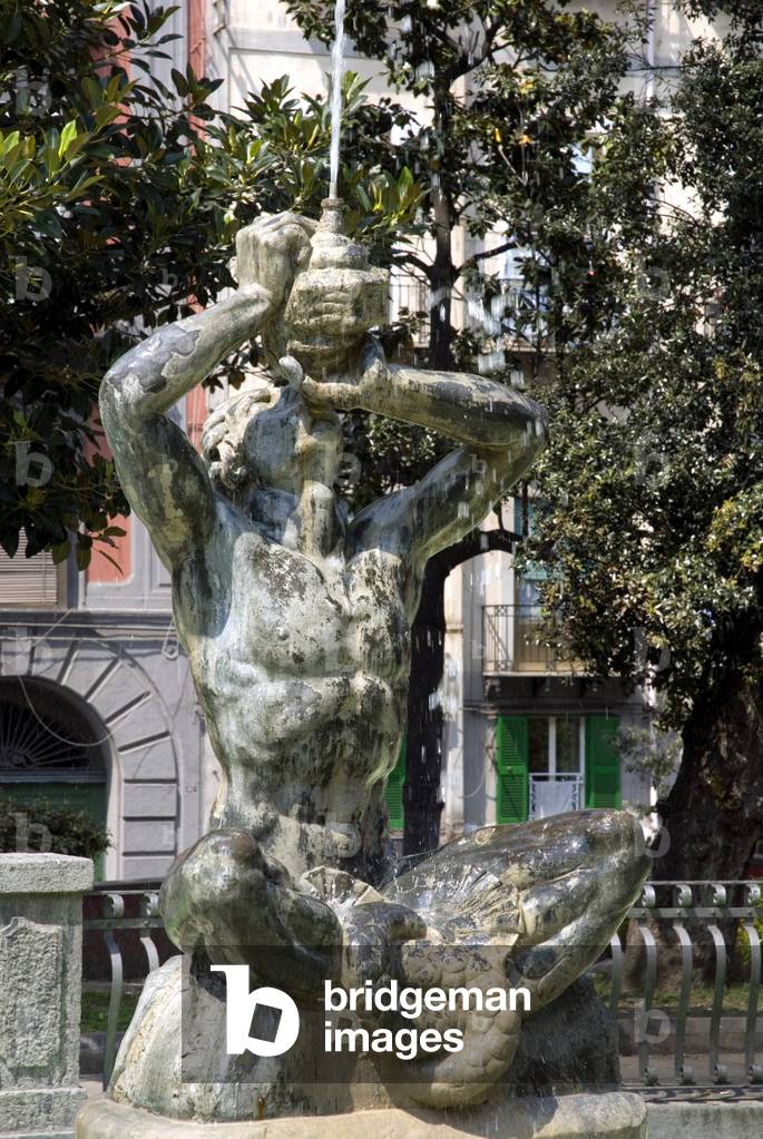 Brunnen, Cavour Square, Neapel, Kampanien, Italien