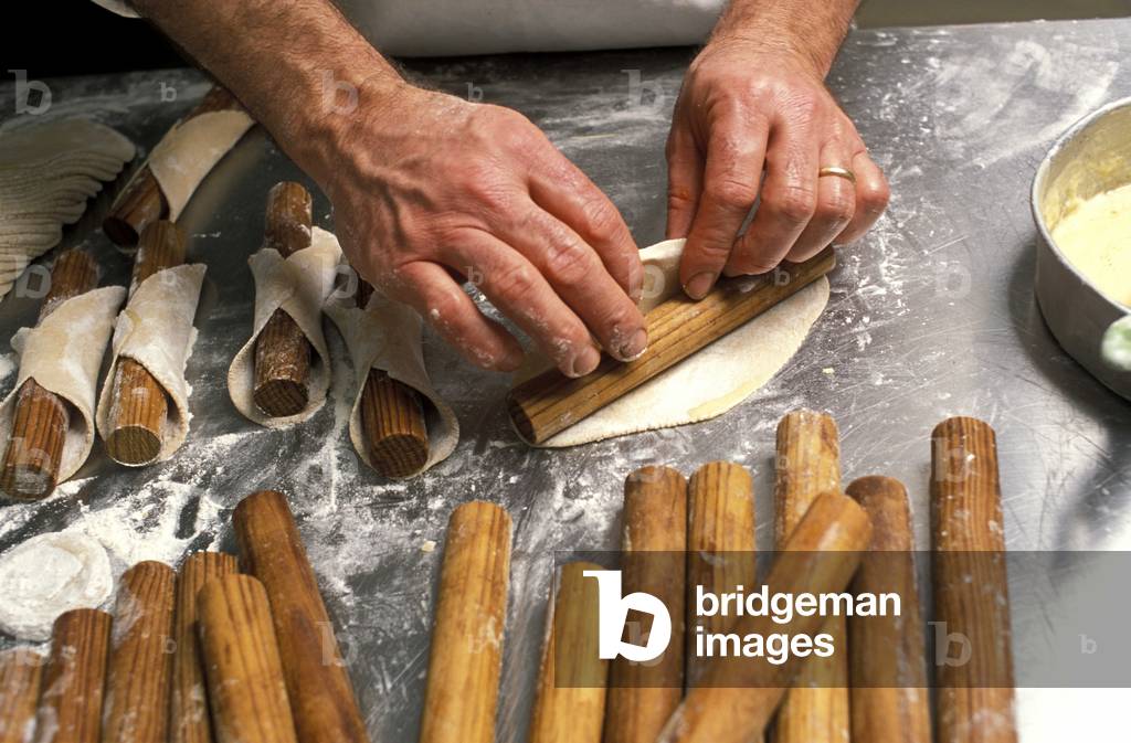 Preparation of cannoli, Trapani, Sicily, Italy