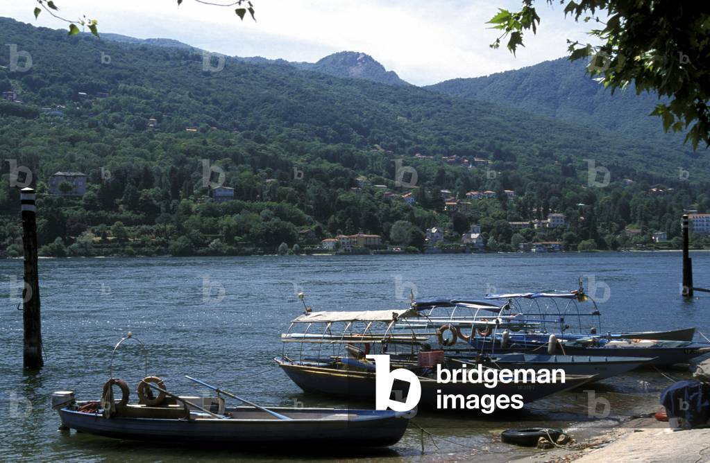 Traditional boat, Pescatori island, Lago Maggiore, Piedmont, Italy.