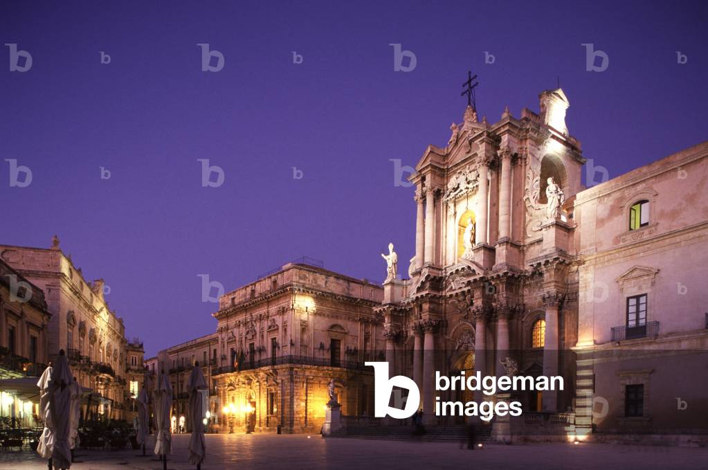 Piazza Duomo, Siracusa, Sicily, Italy