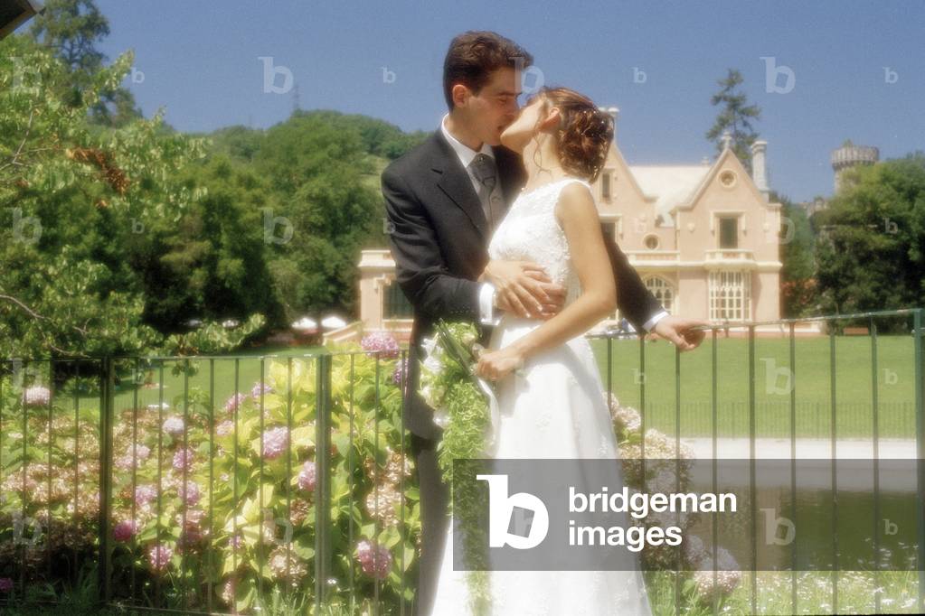 Married couple kissing, Italy