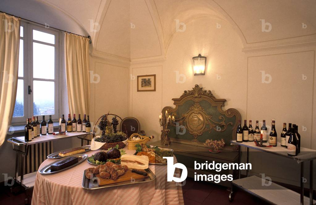 Wine shop, Vignale Monferrato, Piedmont, Italy
