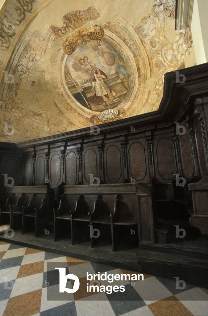 Image of Photography depicting Policastro cathedral, b/w