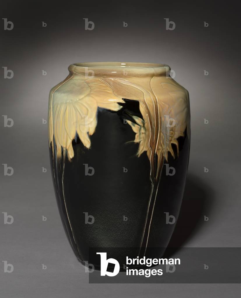 Vase Decorated with Sunflowers, decorated by John D. Wareham (1871-1954), 1899 (earthenware) 