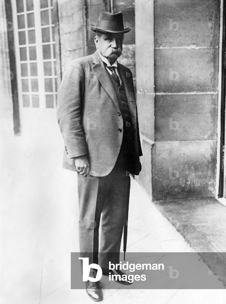 Swedish prime minister Hjalmar Branting, arriving at the League of Nations august 03, 1923 (defending peace and disarmement)