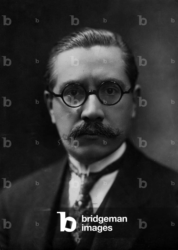 Writer Edmond Jaloux (1878-1949) receiving Femina prize in 1909