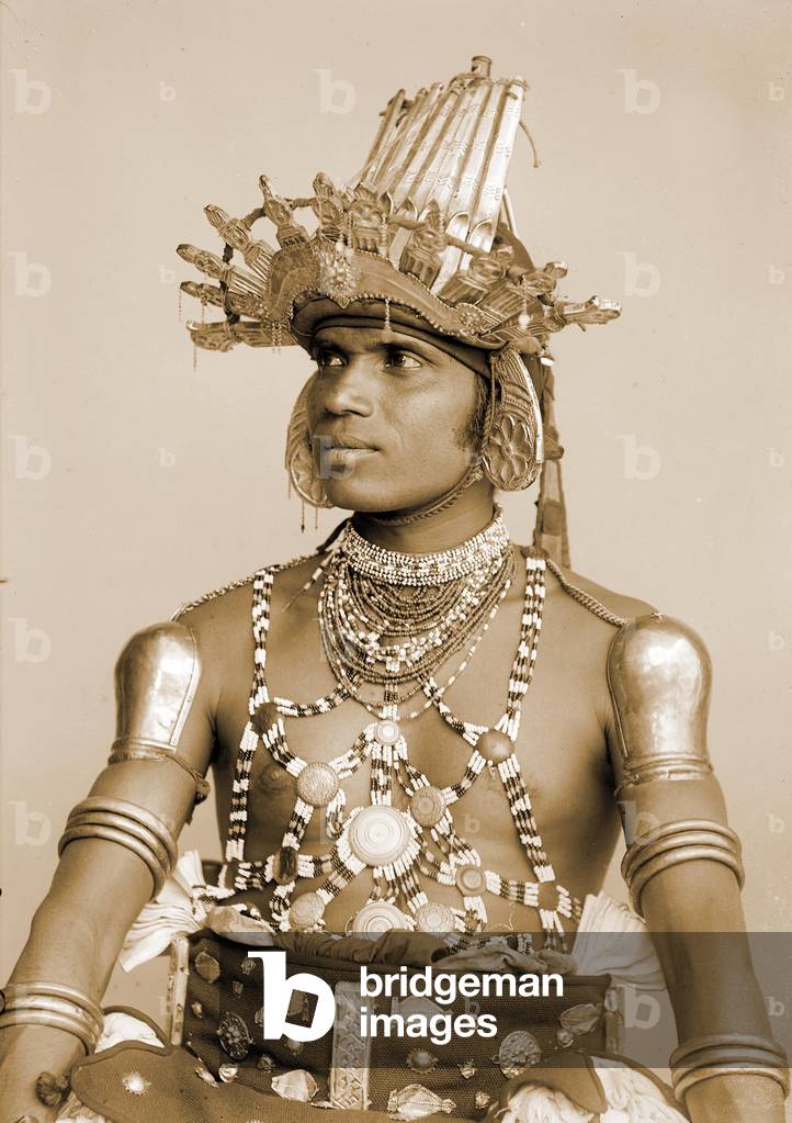 Portrait of a Sri Lankan Dancer with embossed silver helmet, c.1890 (photo)