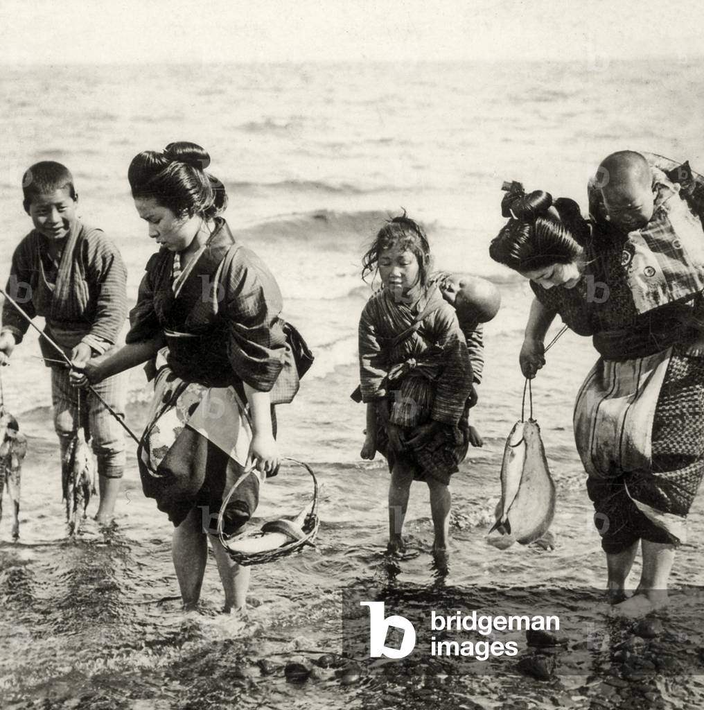 Mothers and Children fishing, c.1900 (albumen photo)