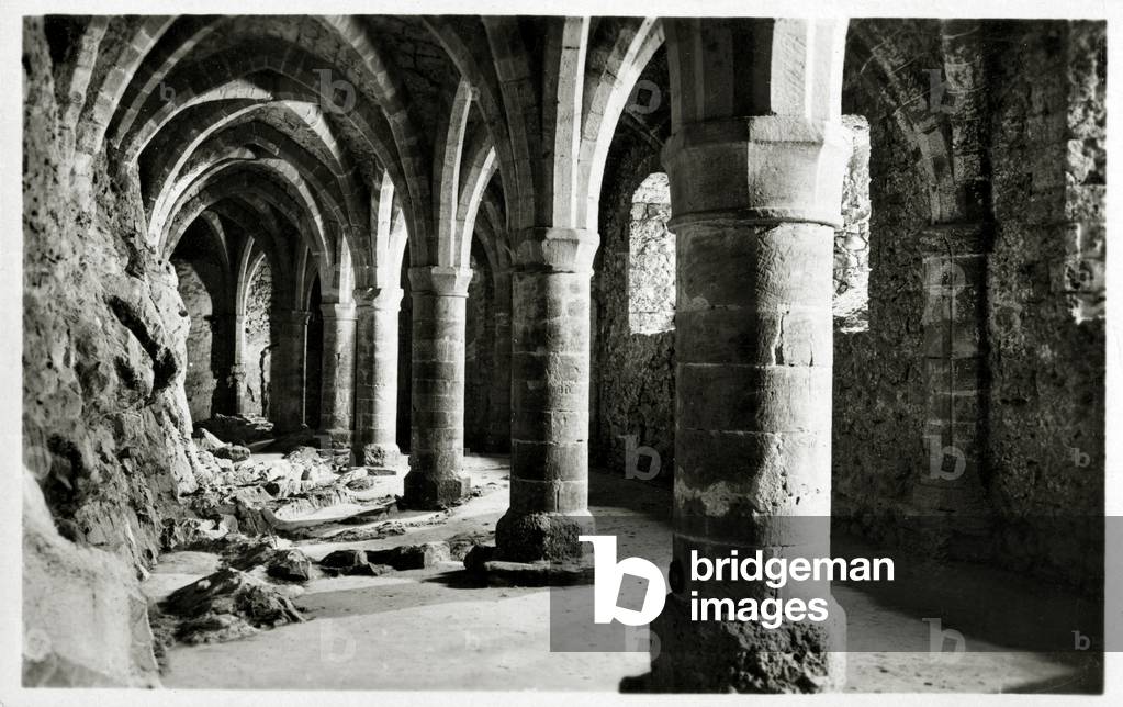 View of the crypt, Château de Chillon, c.1904 (photo)