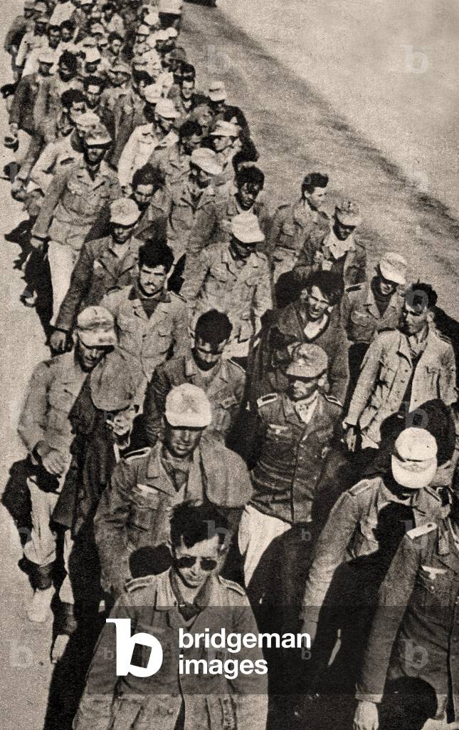 Prisoners being marched to Alexandria, Battle of Egypt, 1942 (photo)