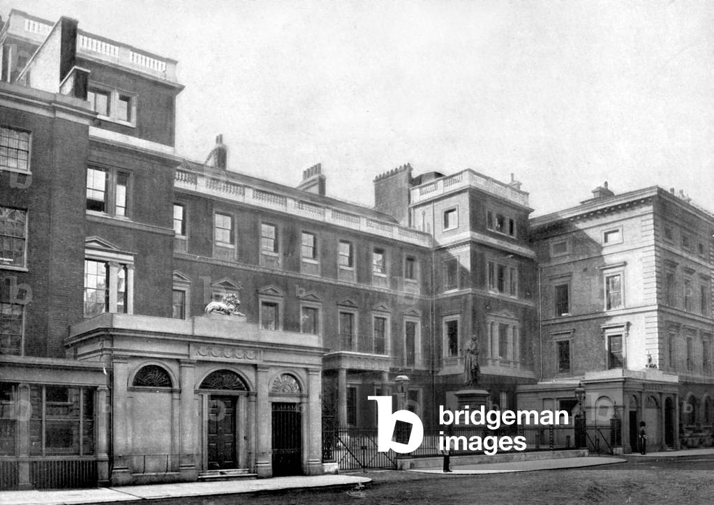 Facade of the War Office, Cumberland House, Pall Mall, London, 1890 (photo)