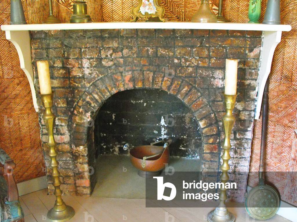 Fireplace in the Tapa room, Villa Vailima, Apia, Samoa (photo)