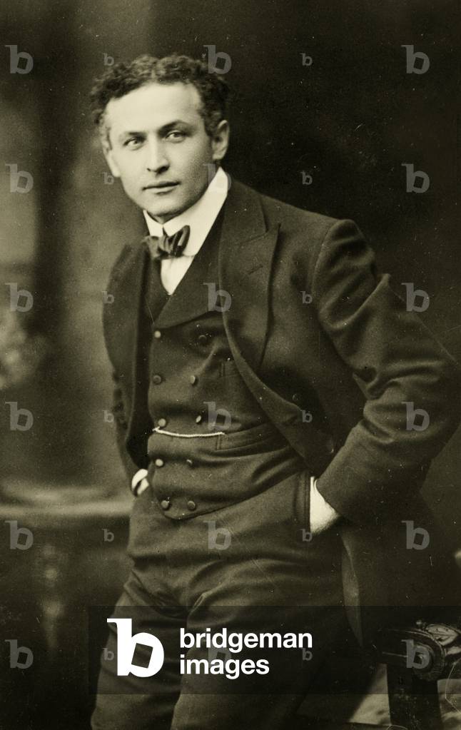 Portrait of Harry Houdini c.1913(sepia photo)