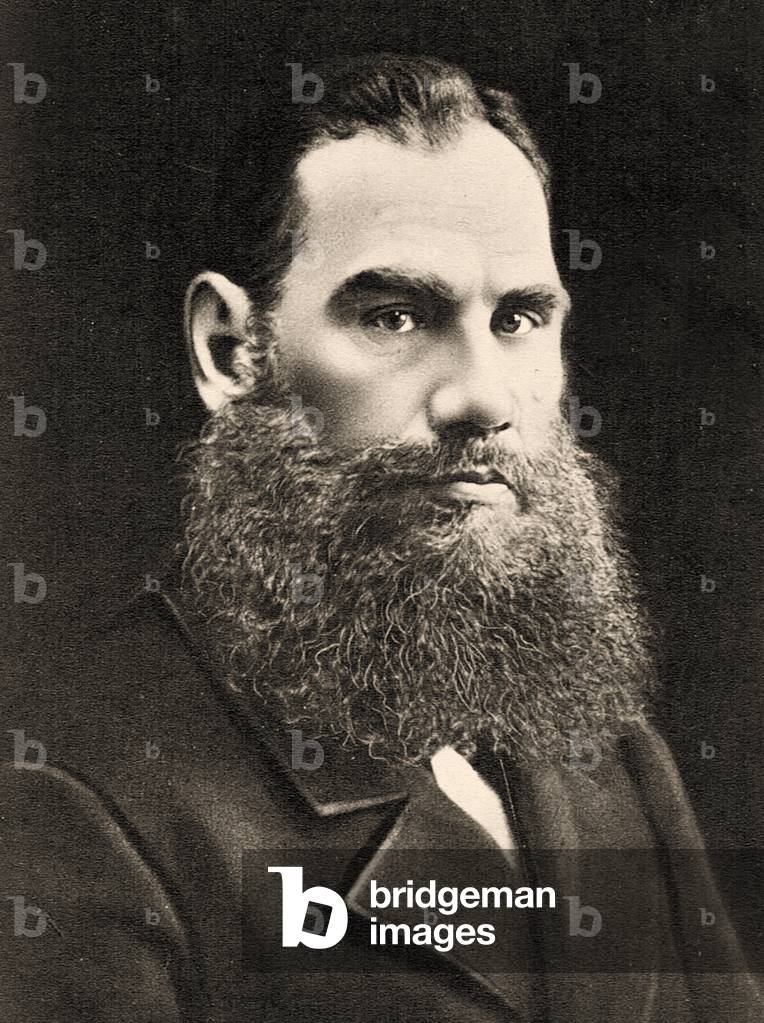 Portrait of tolstoy (photo)