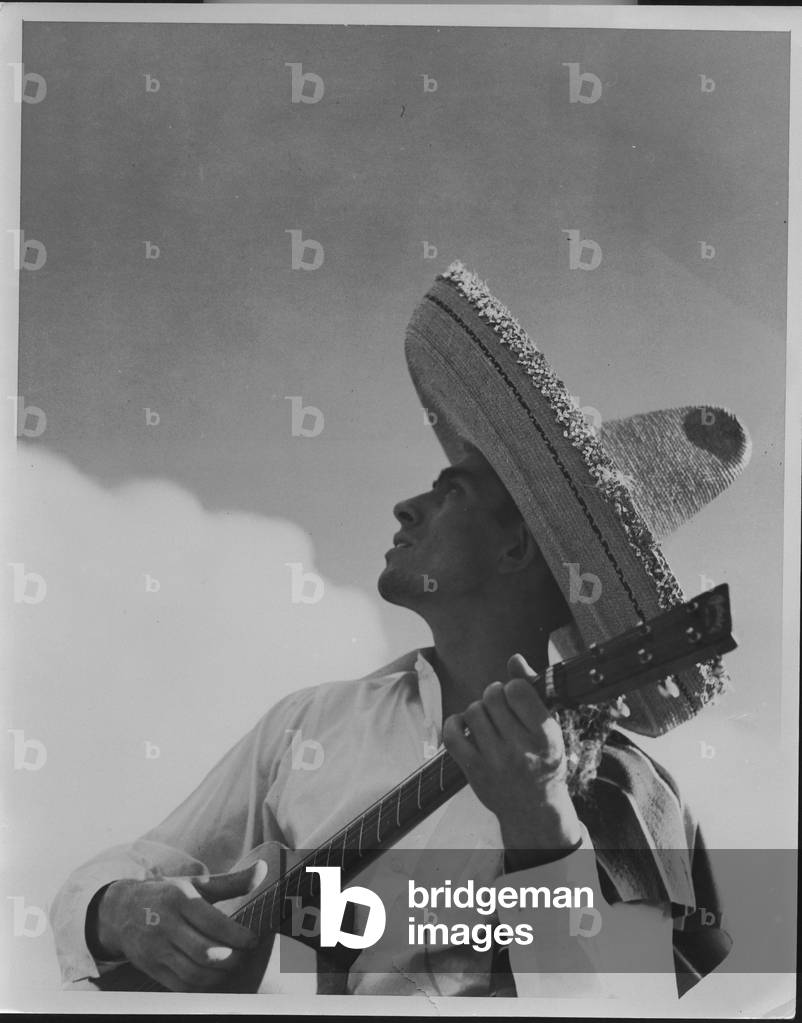 Mexican Señor with a guitar, 1935-36 (b/w photo)