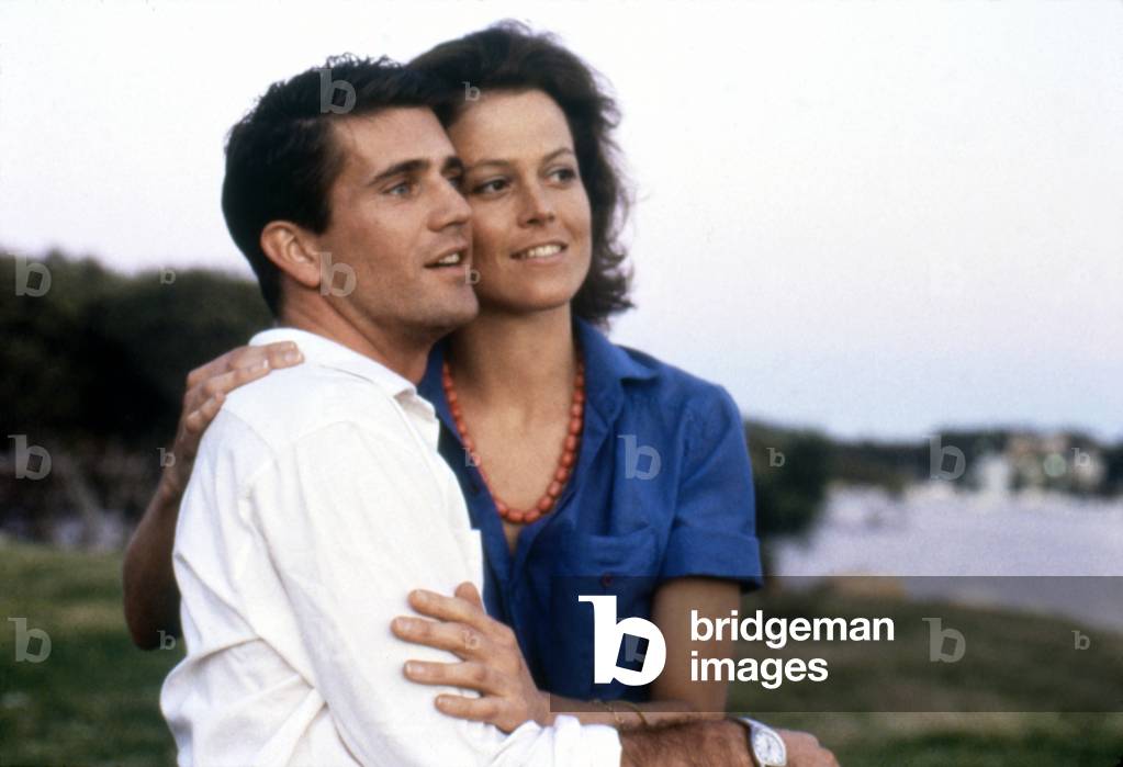 Mel Gibson And Sigourney Weaver, The Year Of Living Dangerously 1984 Directed By Peter Weir