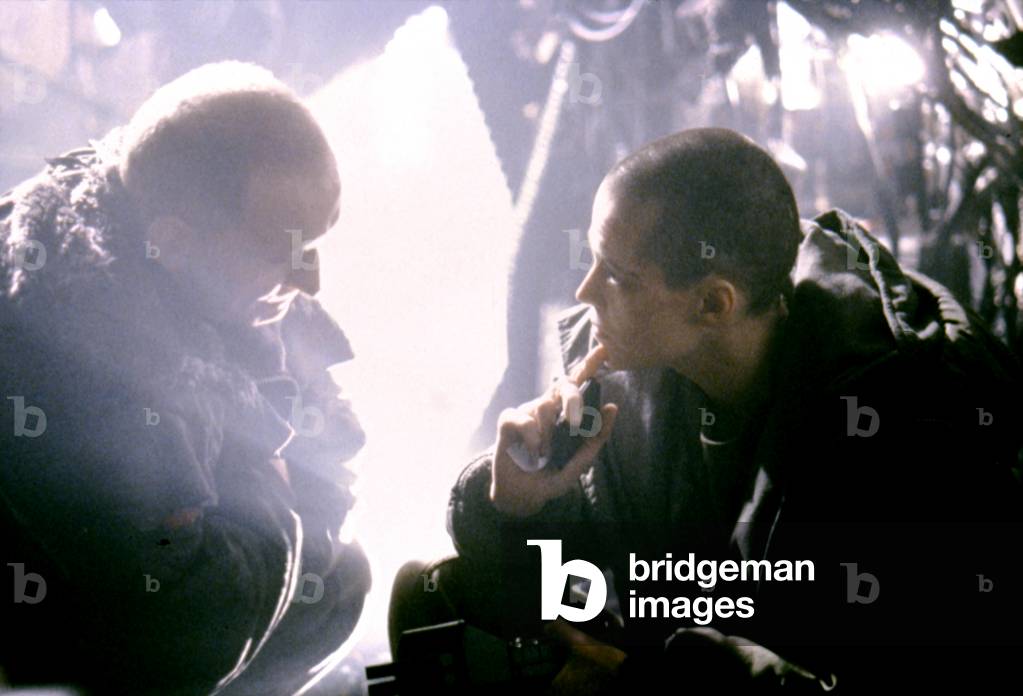 Charles Dance And Sigourney Weaver, Alien 3 1991 Directed By David Fincher