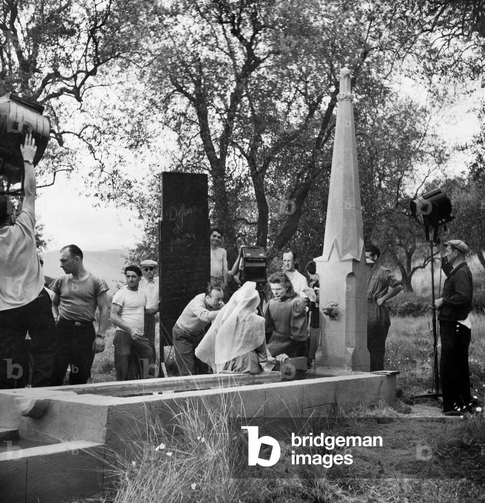 On The Set, Marcel Carne (Director) Directs Marie Dé A And Alain Cuny, Les Visiteurs Du Soir 1942 Directed By Marcel Carne