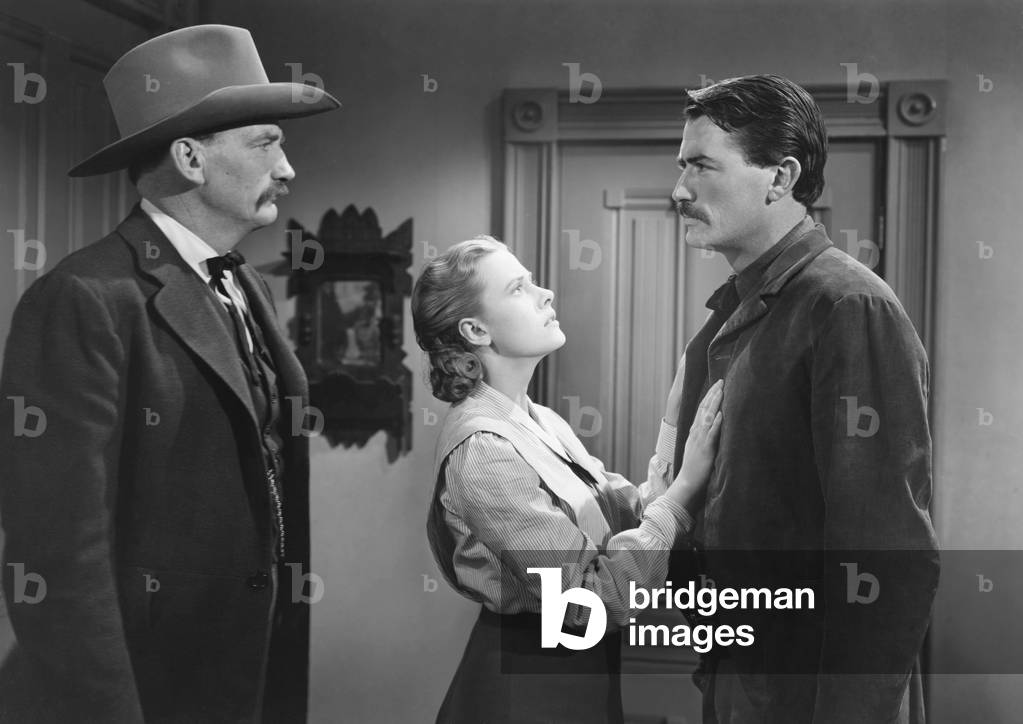 Millard Mitchell,  Helen Wescott And Gregory Peck