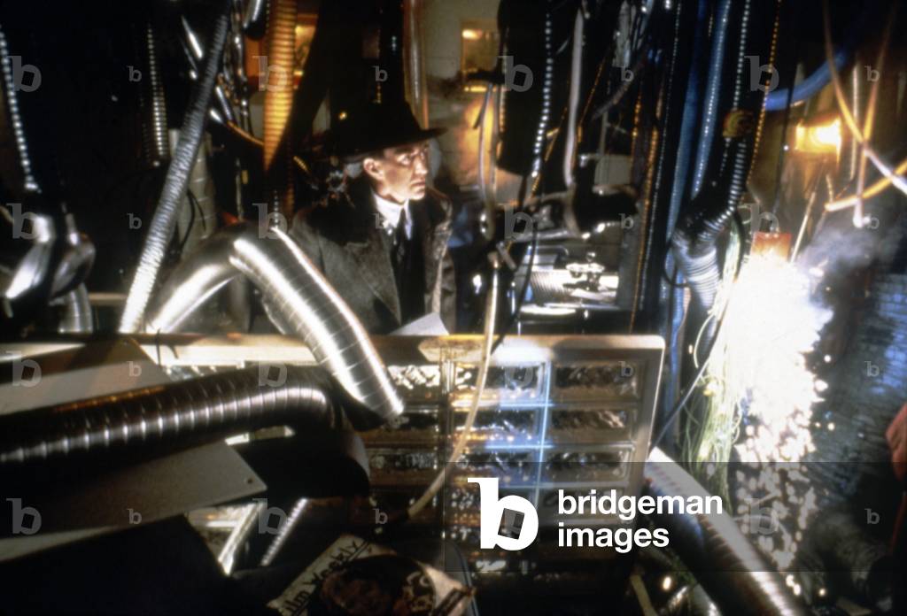 Jonathan Pryce, Brazil 1985 Directed By Terry Gilliam